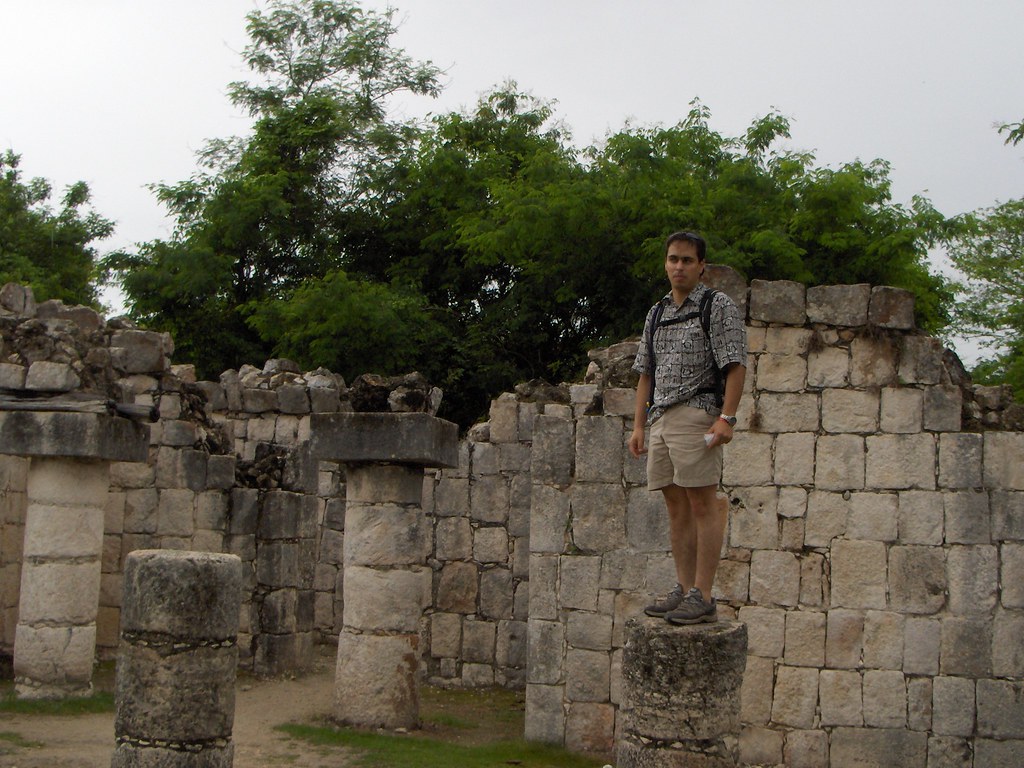 Universidad de Chichen Itza — foto de Juan Peláez