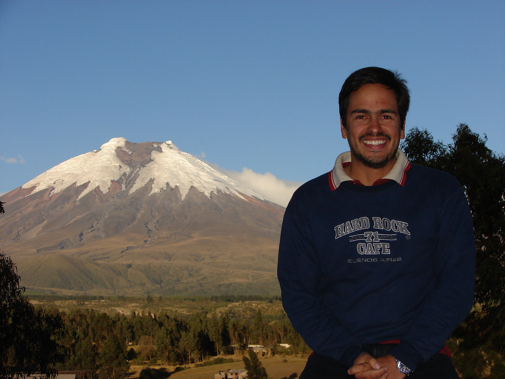 Cotopaxi en Sabado — foto de Juan Peláez