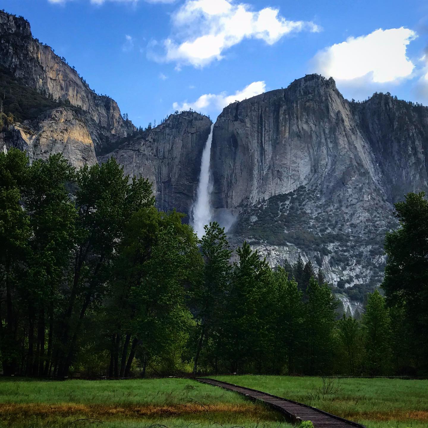 Rainbow Falls, Yosemite — foto de Juan Peláez